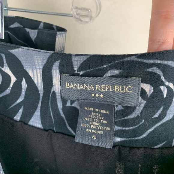 Banana Republic Silk Floral Skirt Size 4 - Picture 6 of 6